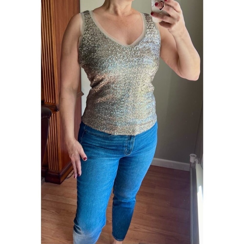 Jessica Simpson Sleeveless Sequin Top/Tank Size Small
